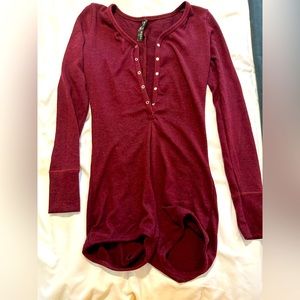 Burgundy lounge romper never worn!